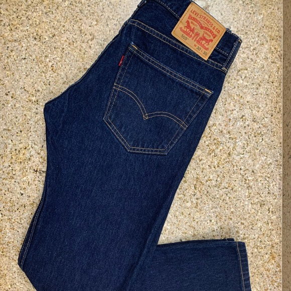 Levi's Other - Levi’s Jeans 505